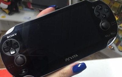 Sony прекращает выпуск приставок Vita