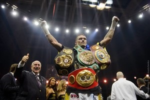 Российский промоутер: Усику придется оставить пояс IBF вакантным