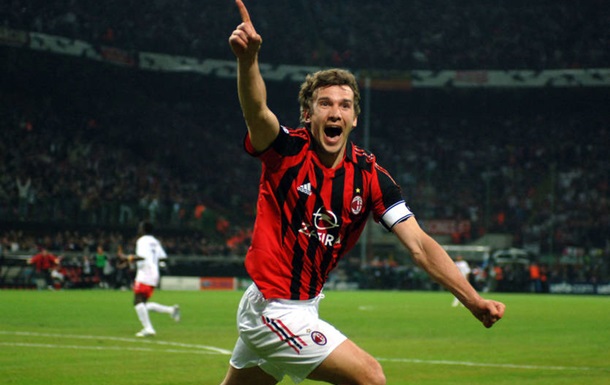 Месси - лучший футболист XXI века по версии FourFourTwo